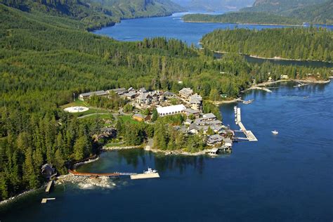 Sonora resort - May 23, 2018 · Sonora Resort is owned by Vancouver’s Louie family; Brandt Louie, CEO of H.Y. Louie Co. and chairman of London Drugs, used to visit back when it was a basic fishing lodge. After purchasing the property in 2002, he spearheaded its development and expansion, transforming it into a luxury destination retreat, and in January 2009 the resort ... 